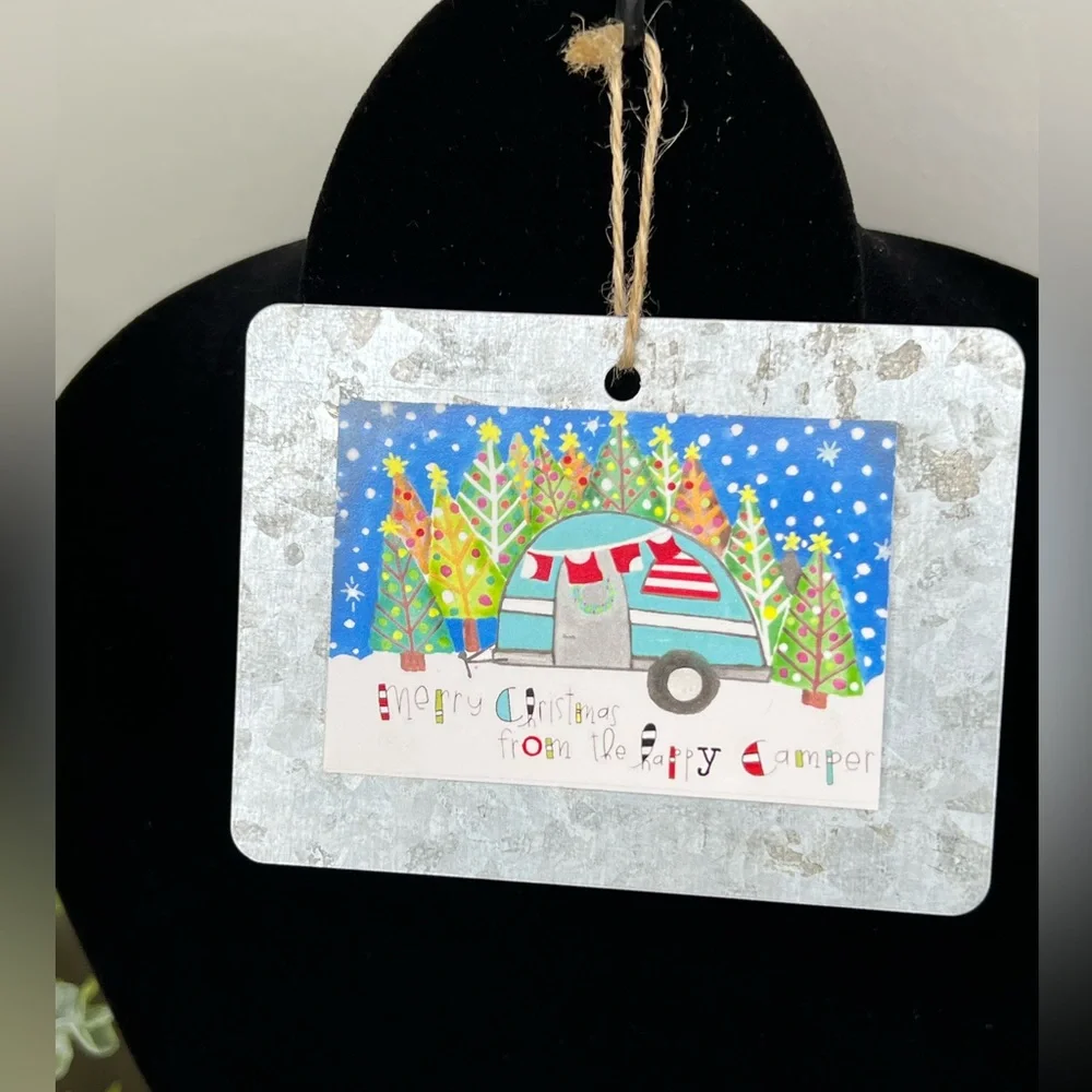 Brand New-Metal Merry Christmas “Camper” Ornament